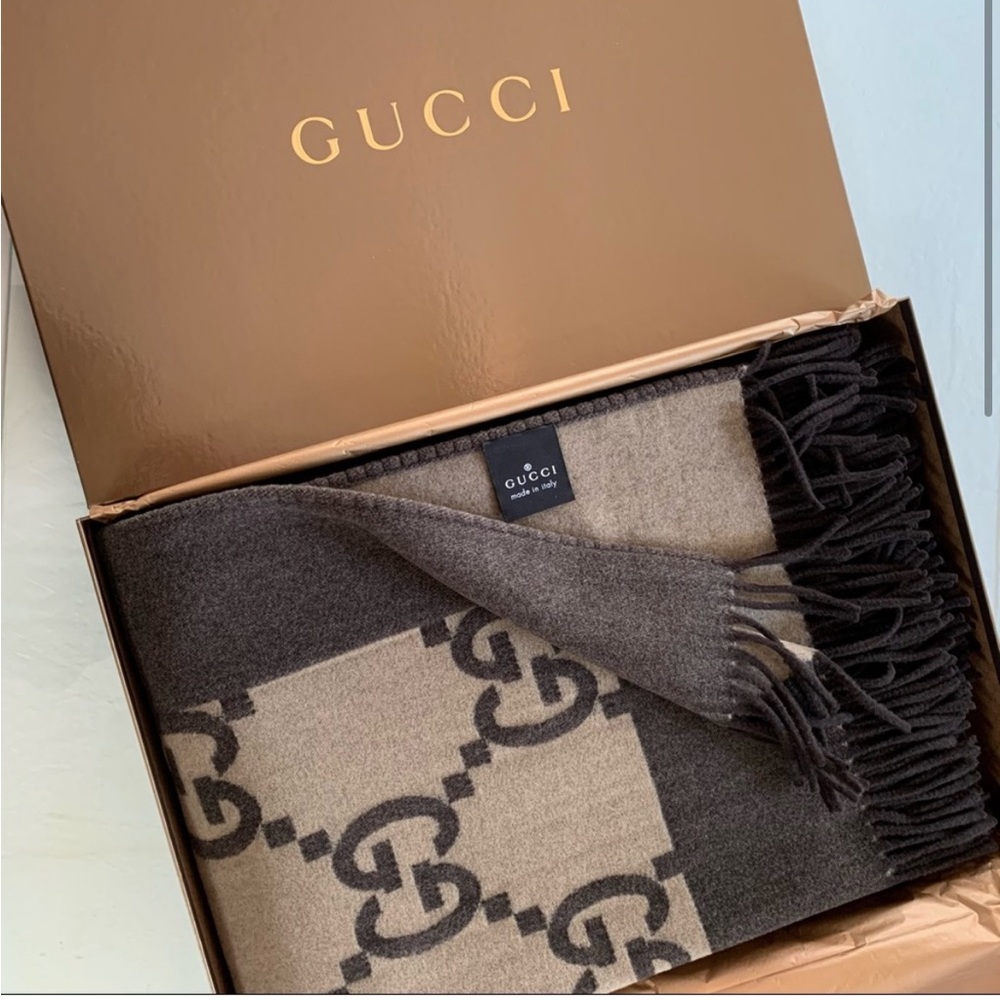 Gucci - Picture 7 of 8
